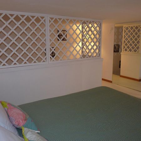 Casa Di Erminia Bed & Breakfast เนเปิลส์ ภายนอก รูปภาพ