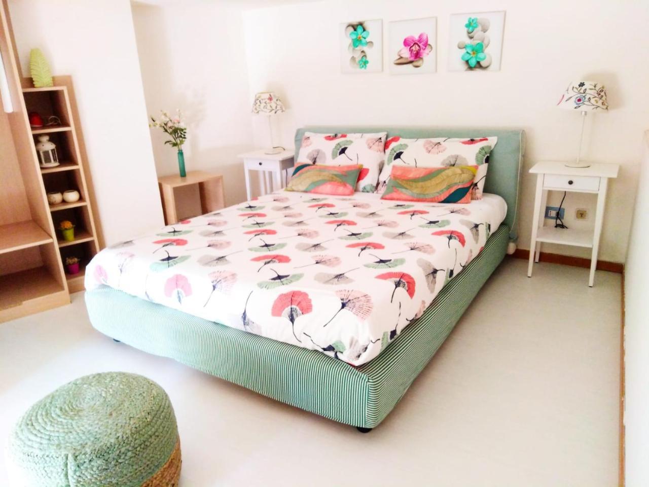Casa Di Erminia Bed & Breakfast เนเปิลส์ ภายนอก รูปภาพ