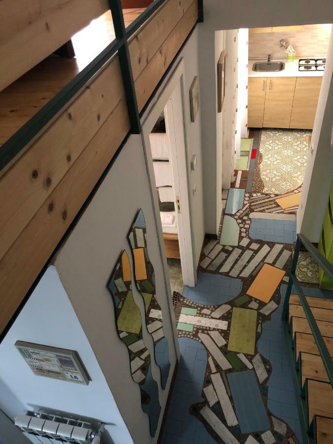 Casa Di Erminia Bed & Breakfast เนเปิลส์ ภายนอก รูปภาพ